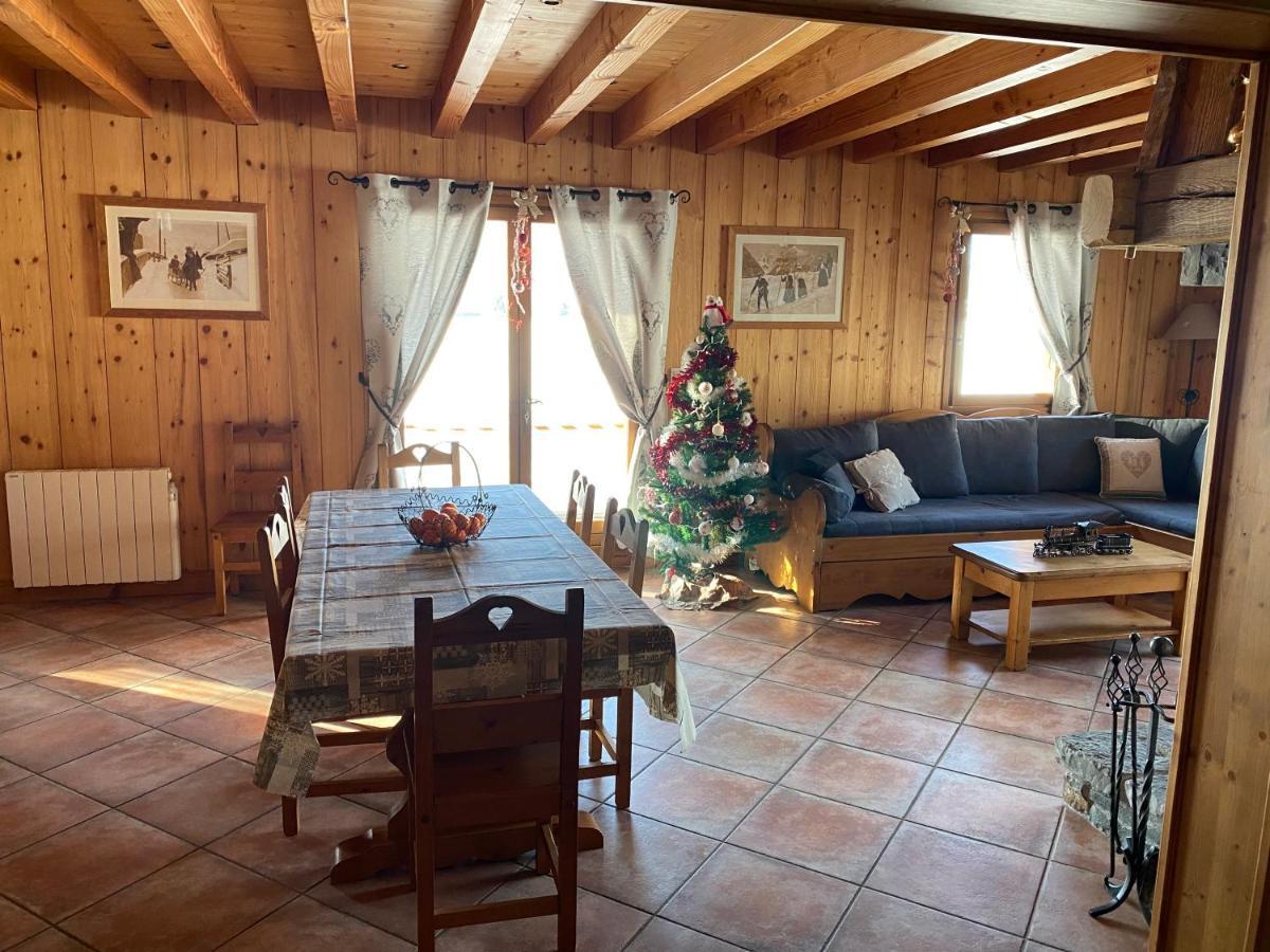 Chalet Peterets ซาโมอ็องส์ ภายนอก รูปภาพ