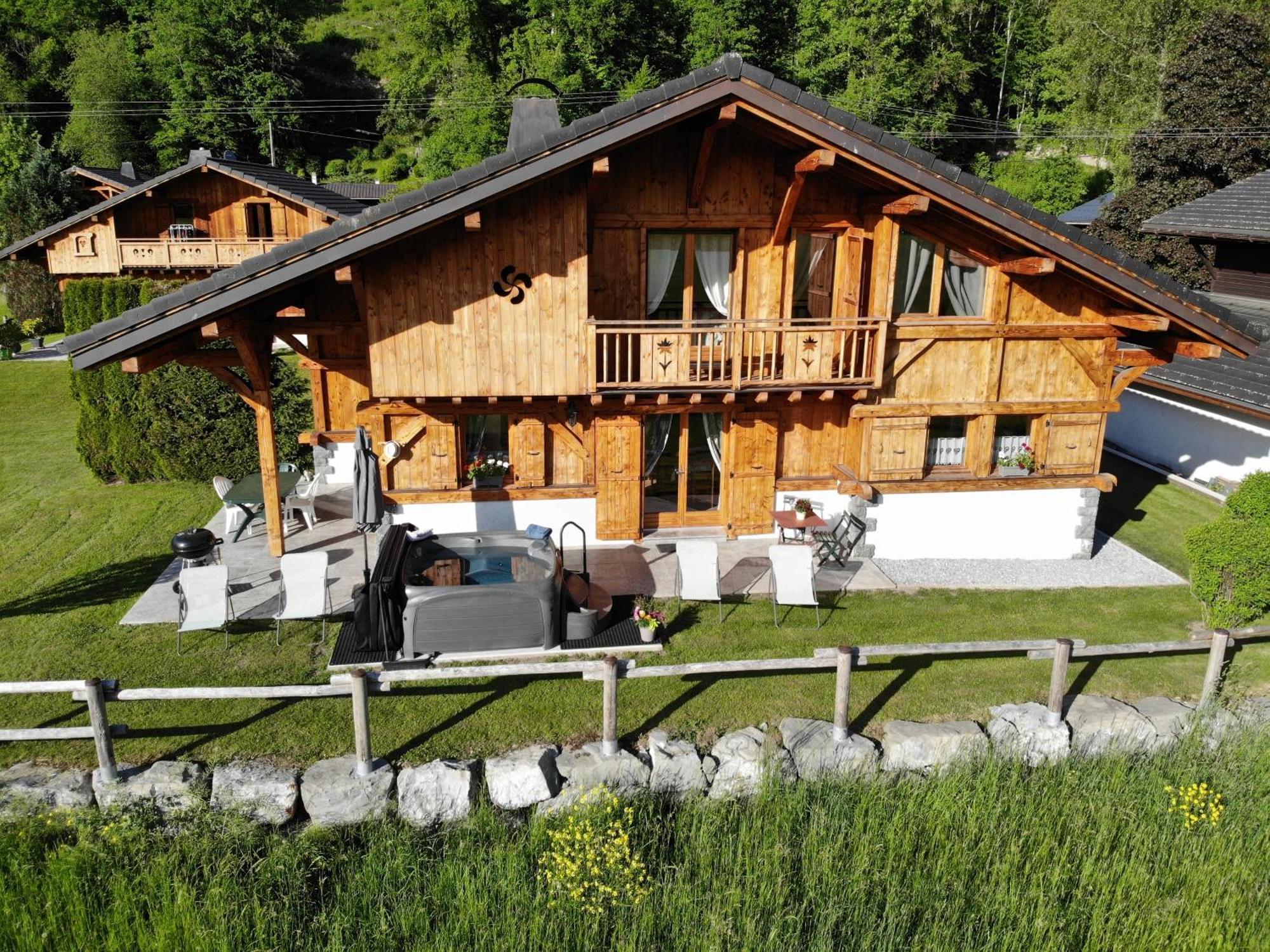 Chalet Peterets ซาโมอ็องส์ ภายนอก รูปภาพ
