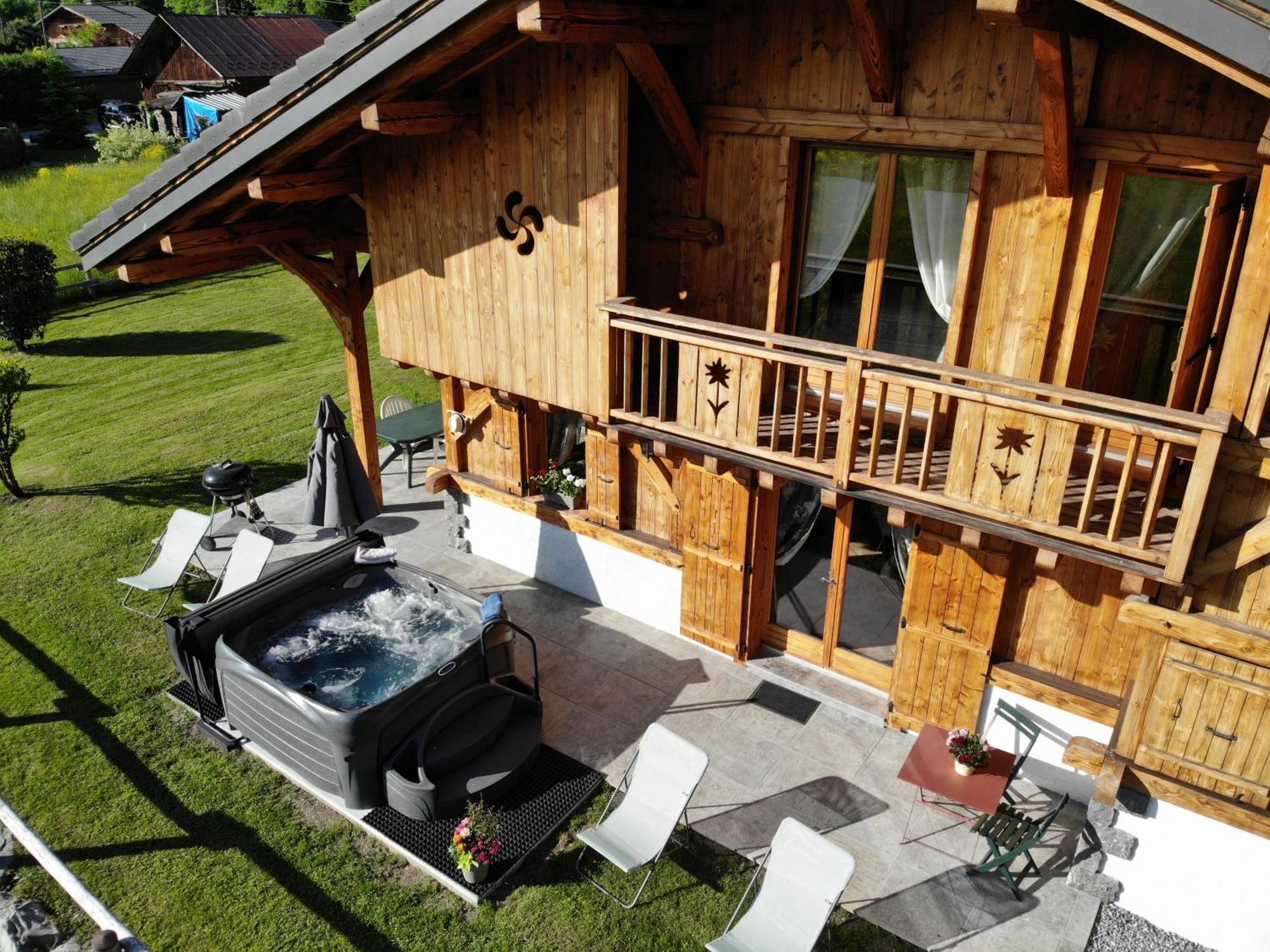 Chalet Peterets ซาโมอ็องส์ ภายนอก รูปภาพ